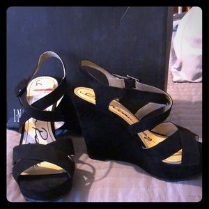 NWT Black Wedge Heels
